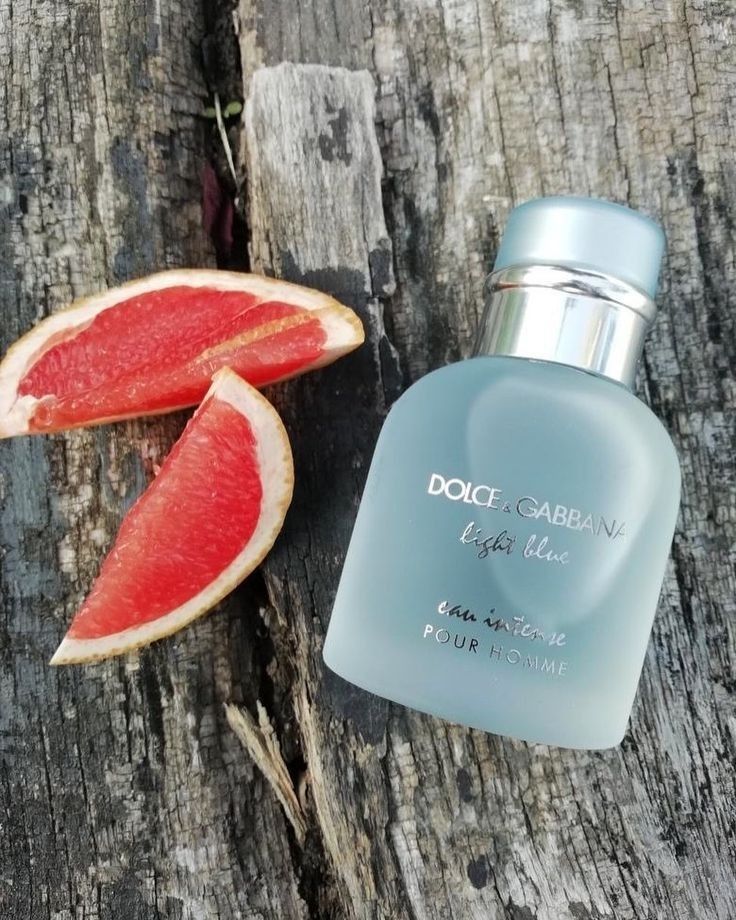 LIGHT BLUE EAU INTENSE by Dolce & Gabbana